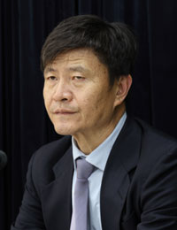 Zhou Fengsuo